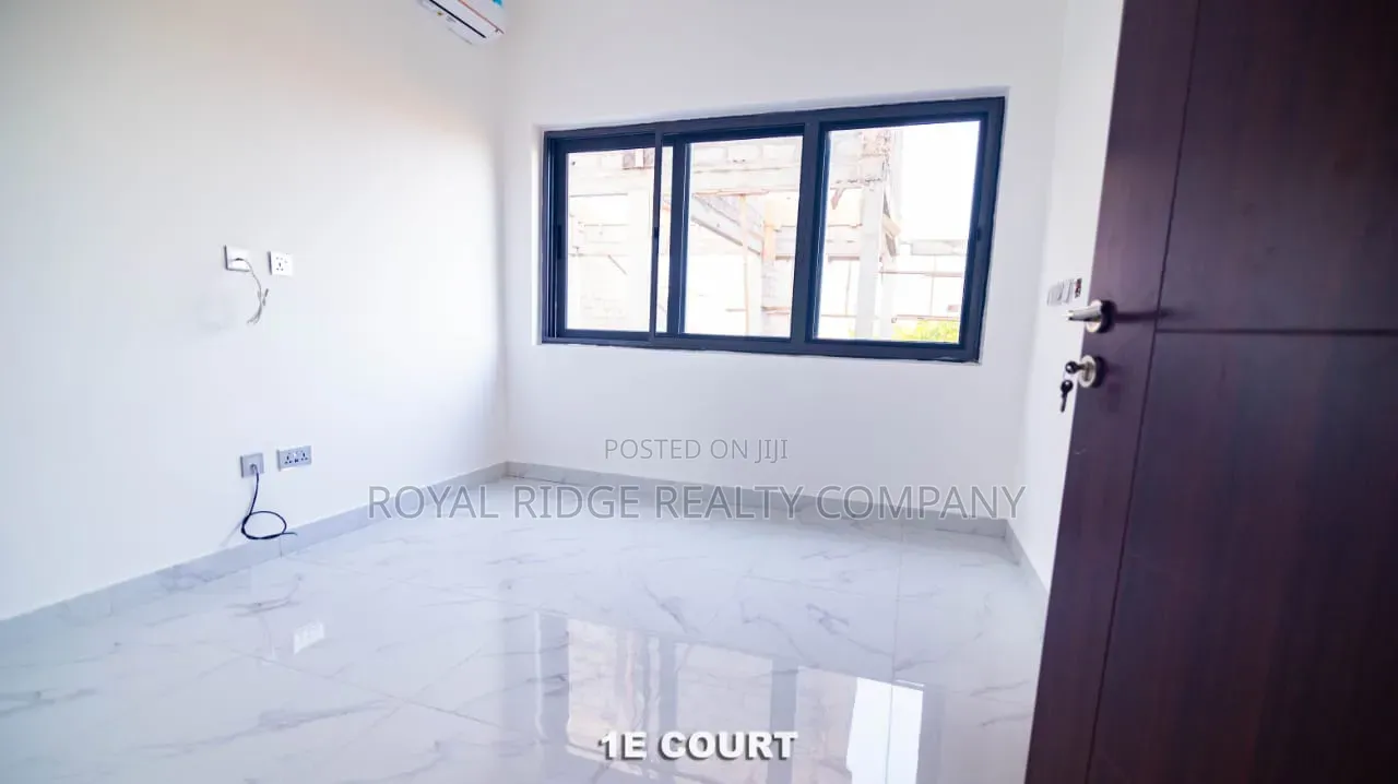 3bdrm Apartment in Burma Hills Close To, Accra Metropolitan for rent