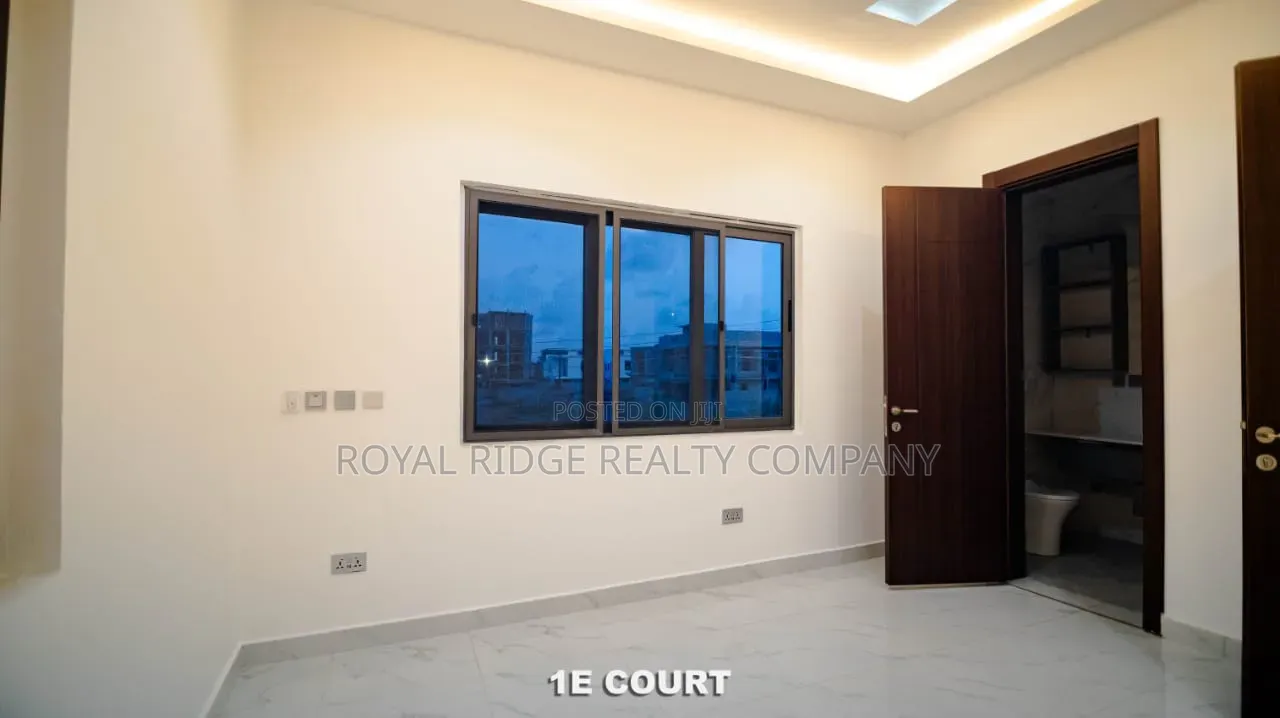 3bdrm Apartment in Burma Hills Close To, Accra Metropolitan for rent