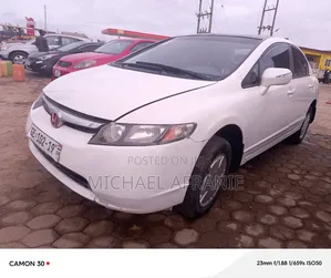 Honda Civic 1.8 5 Door 2010 White