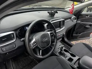 Kia Sorento 2.4L LX AWD 2020 Black