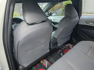 Toyota Corolla SE 2020 White