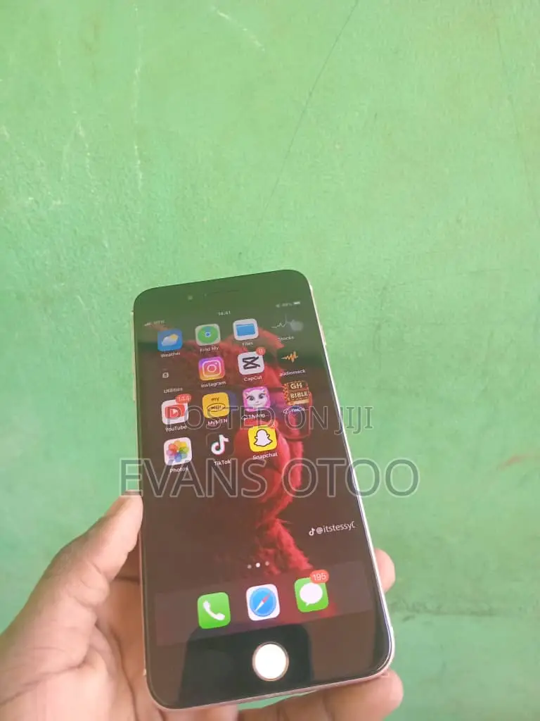 Apple iPhone 7 Plus 32 GB Pink