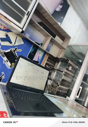 Laptop Dell Inspiron 15 8GB Intel SSD 128GB