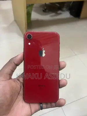Apple iPhone XR 64 GB Red