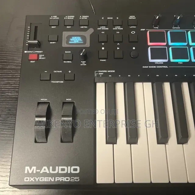 M-Audio Oxygen Pro 25-Key Midi Controller