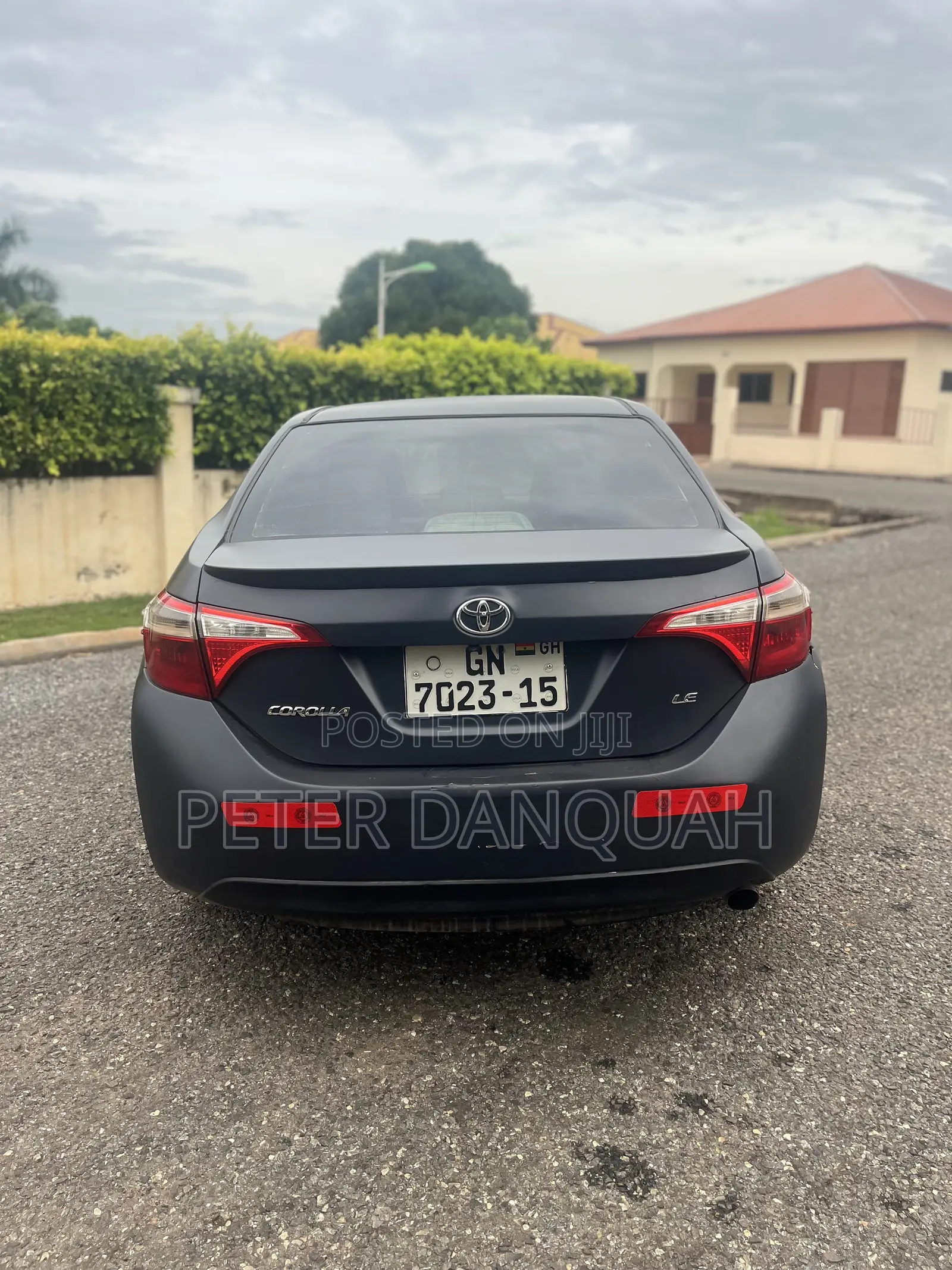 Toyota Corolla LE 4dr Sedan (1.8L 4cyl CVT) 2015 Black