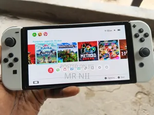 Nintendo Switch Oled With 10 Games