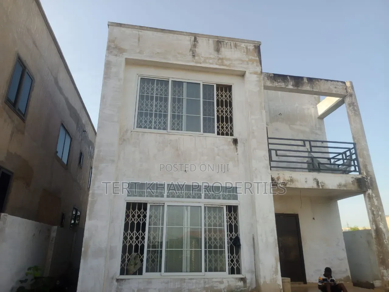 4bdrm House in Lashibi for sale