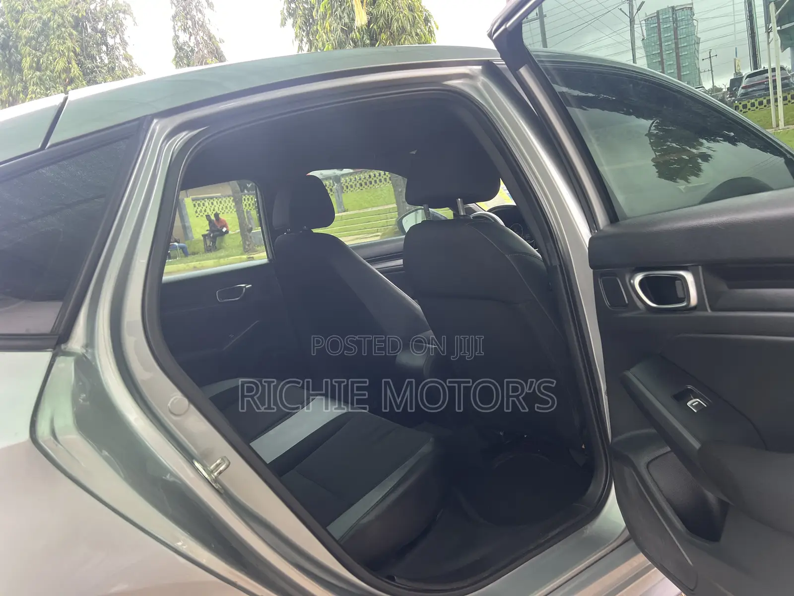 Honda Civic Sport CVT 2025 Silver