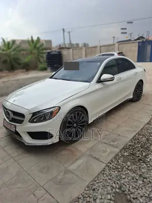 Mercedes-Benz C300 Luxury 4Matic Sedan AWD (2.0L 4cyl 7A) 2016 White