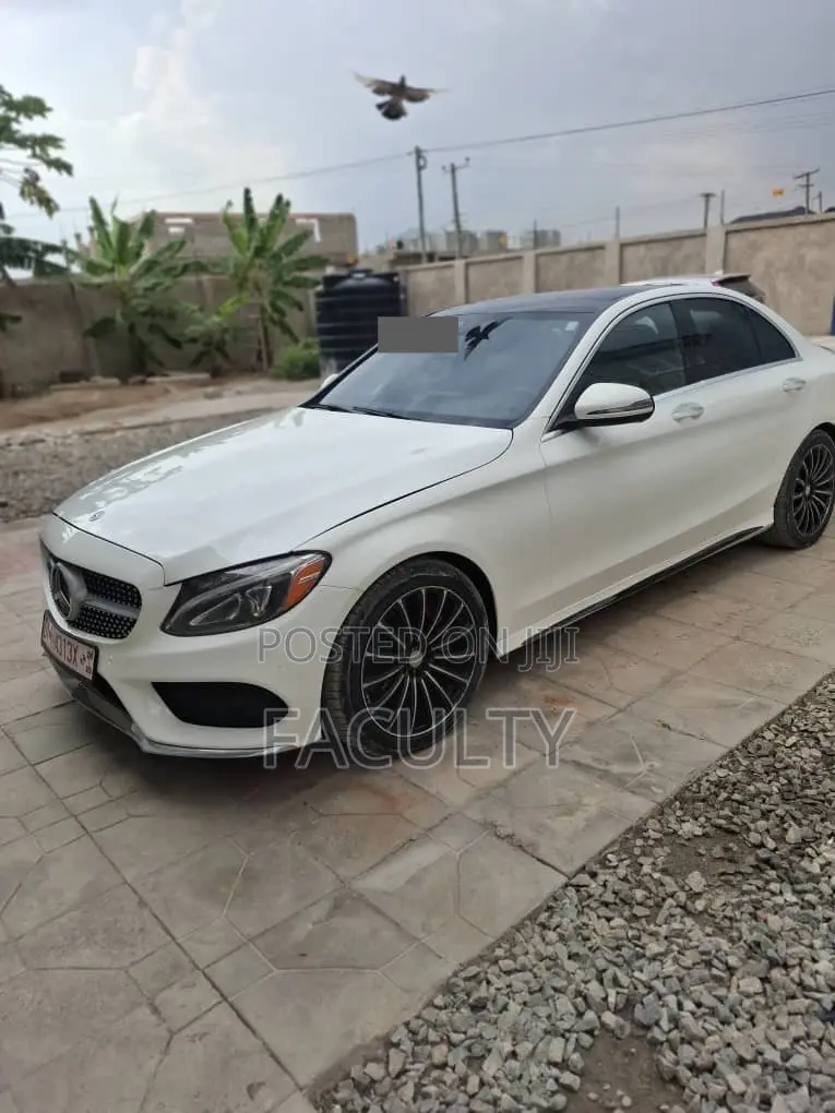 Mercedes-Benz C300 Luxury 4Matic Sedan AWD (2.0L 4cyl 7A) 2016 White