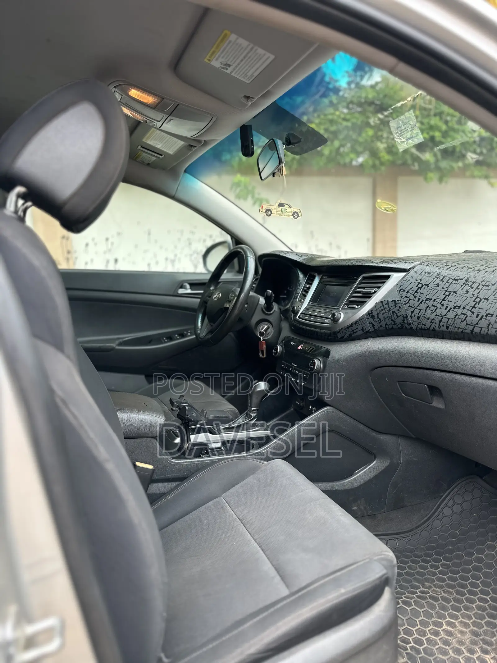 Hyundai Tucson 2015 Silver