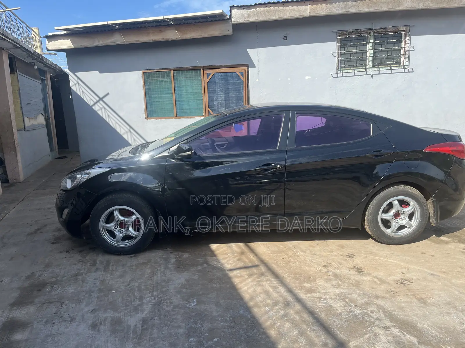 Hyundai Avante 2012 Black