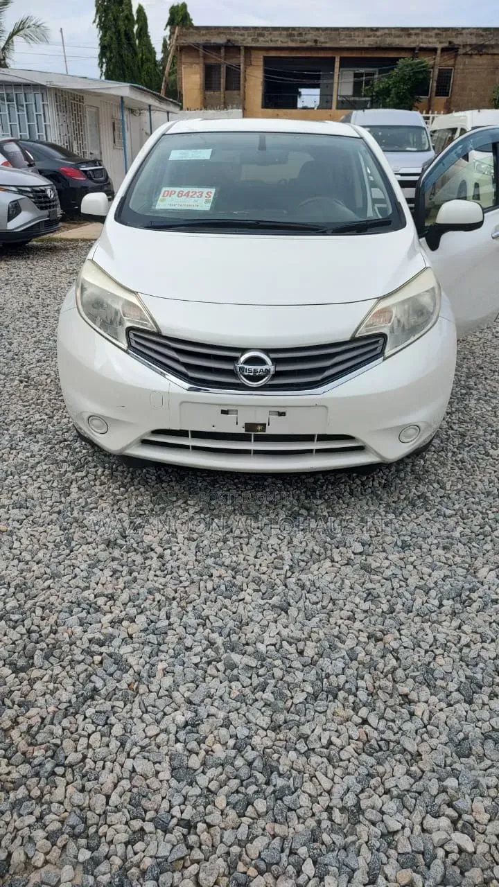 Nissan Note 1.6 Petrol 2013 White