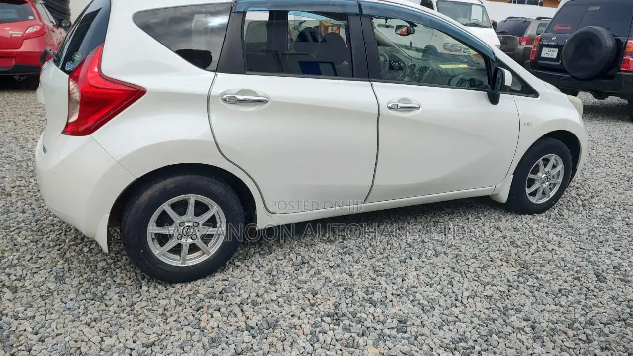 Nissan Note 1.6 Petrol 2013 White