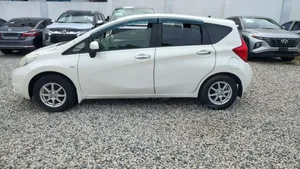 Nissan Note 1.6 Petrol 2013 White
