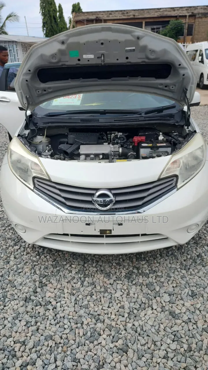 Nissan Note 1.6 Petrol 2013 White