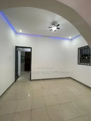 3bdrm House in East Legon Ogbojo, Accra Metropolitan for rent