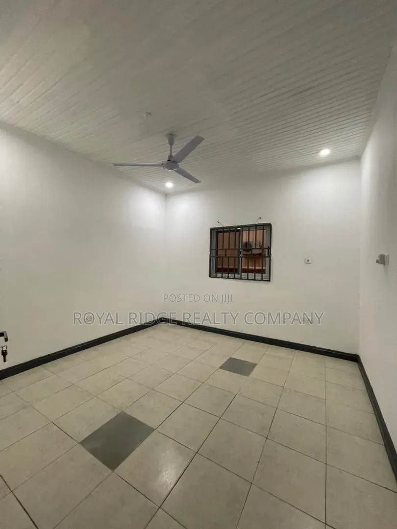 3bdrm House in East Legon Ogbojo, Accra Metropolitan for rent