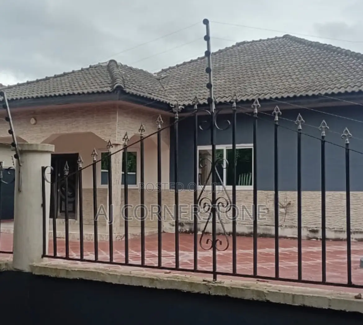 3bdrm House in Amasaman for rent