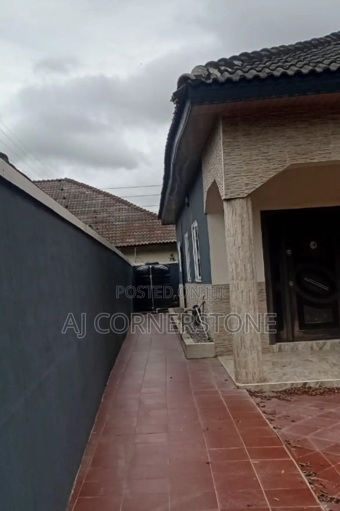 3bdrm House in Amasaman for rent
