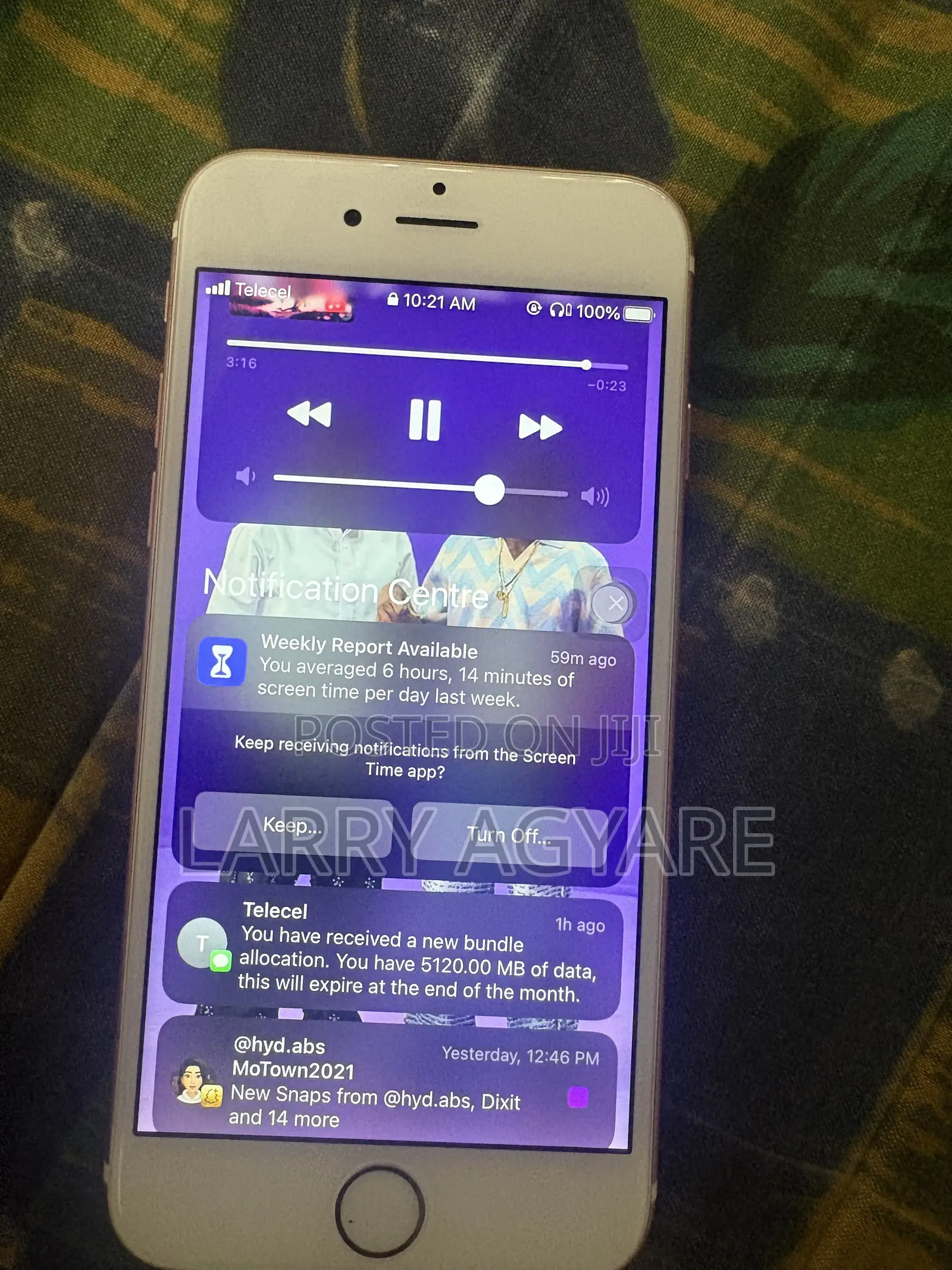 Apple iPhone 6s 32 GB Gold