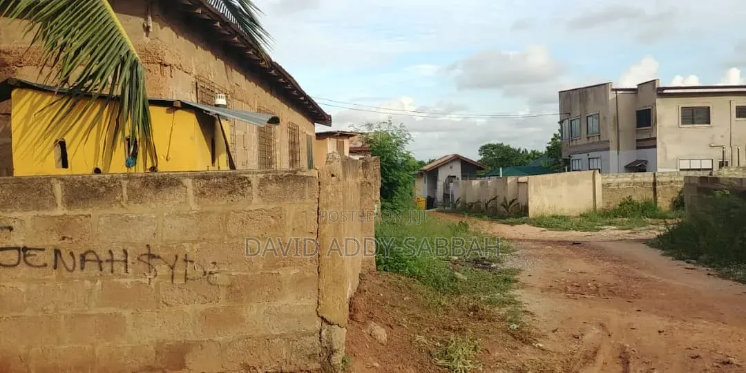 4bdrm Apartment in 4-Bedroom, Pentecost for sale