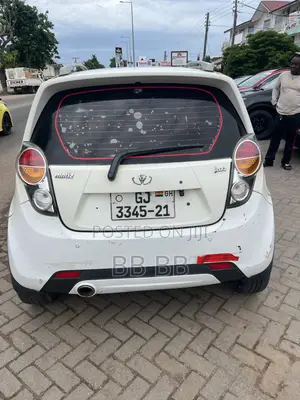 Chevrolet Spark 2013 White