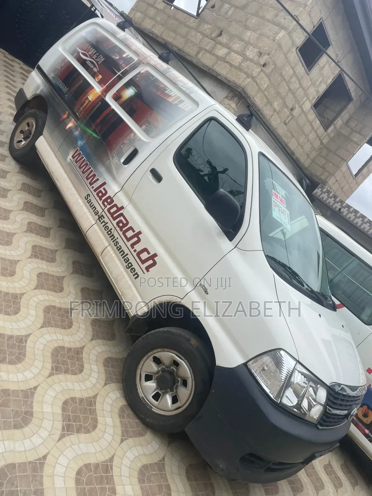 Toyota HiAce 2010 White