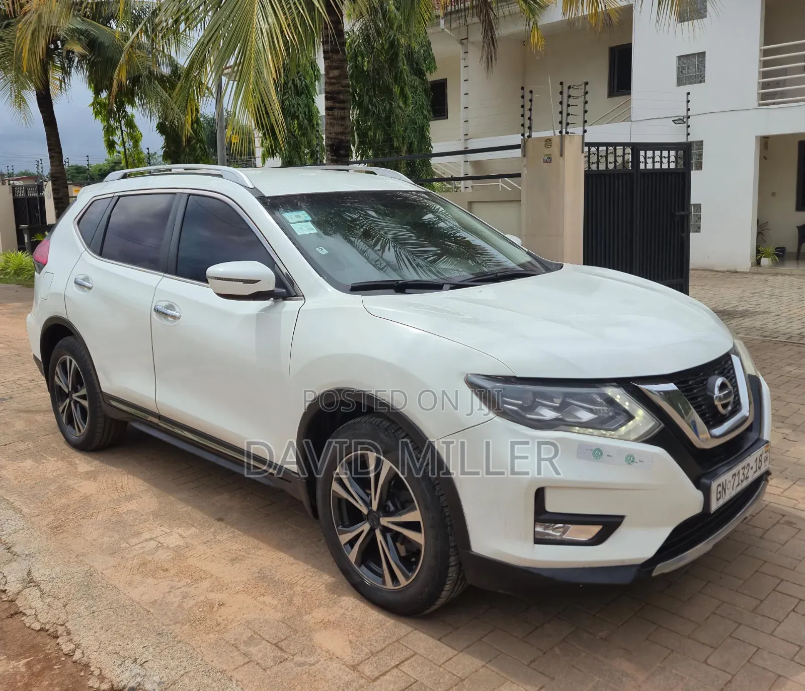 Nissan X-Trail 2.5 Petrol AWD 2018 White