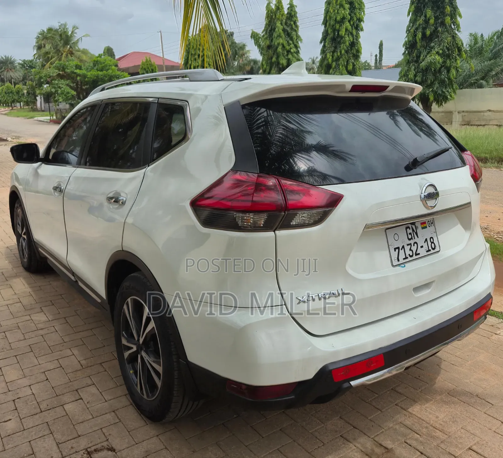 Nissan X-Trail 2.5 Petrol AWD 2018 White
