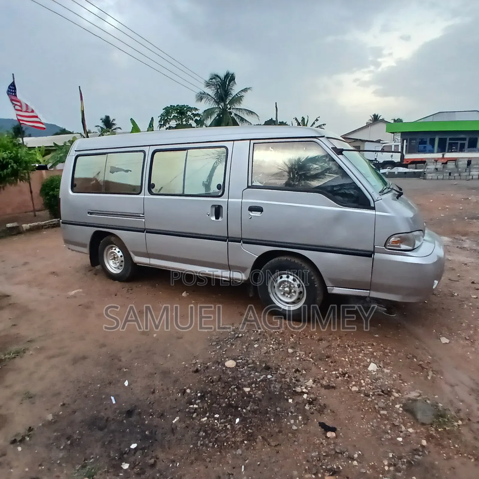 Hyundai H-100 2001 Silver
