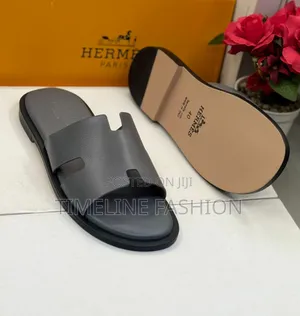 Grey Colour Men's Hermes Leather Slippers
