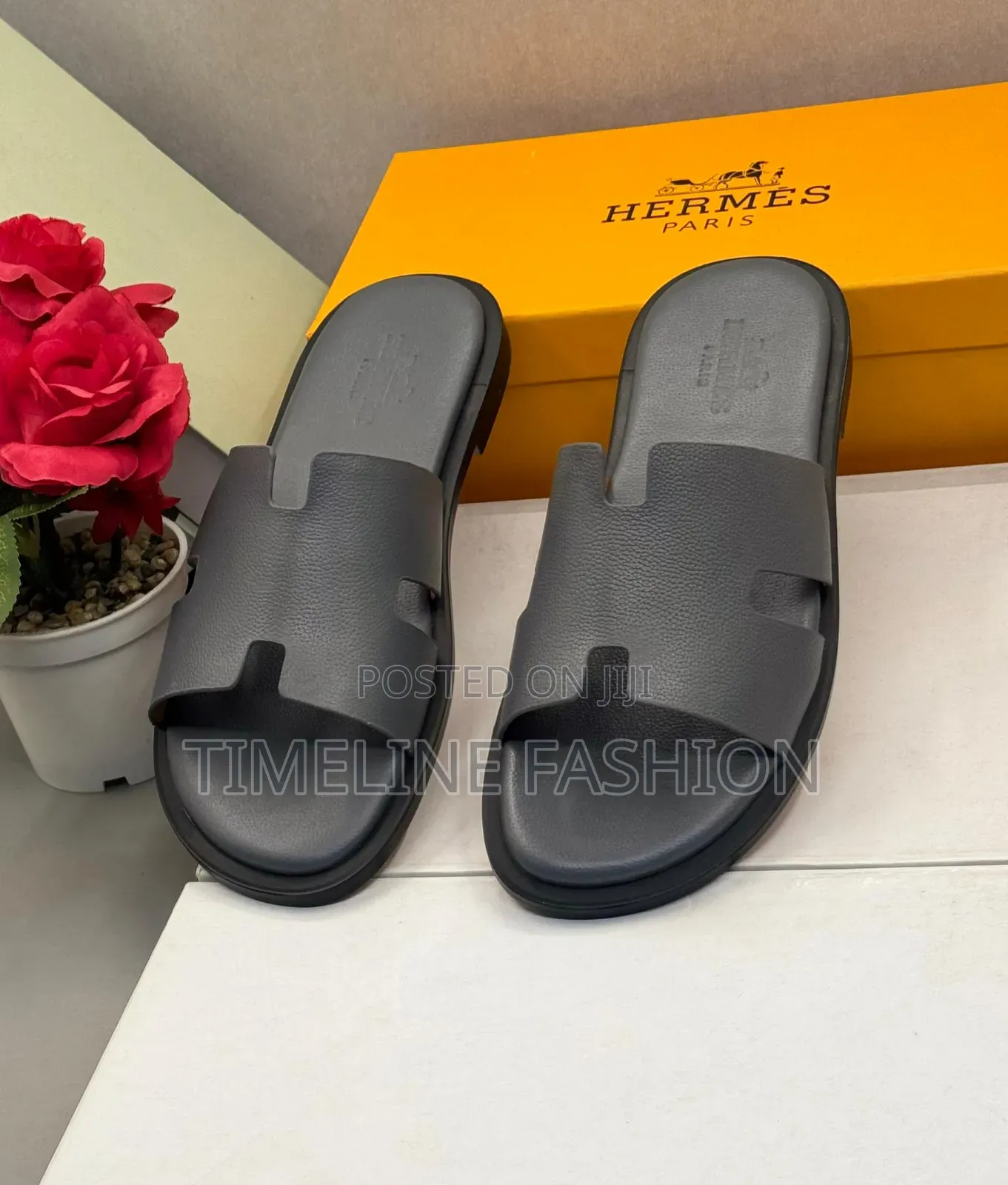 Grey Colour Men's Hermes Leather Slippers