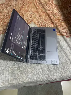 Laptop Dell Latitude 5320 16GB Intel Core i7 SSHD+SSD 256GB