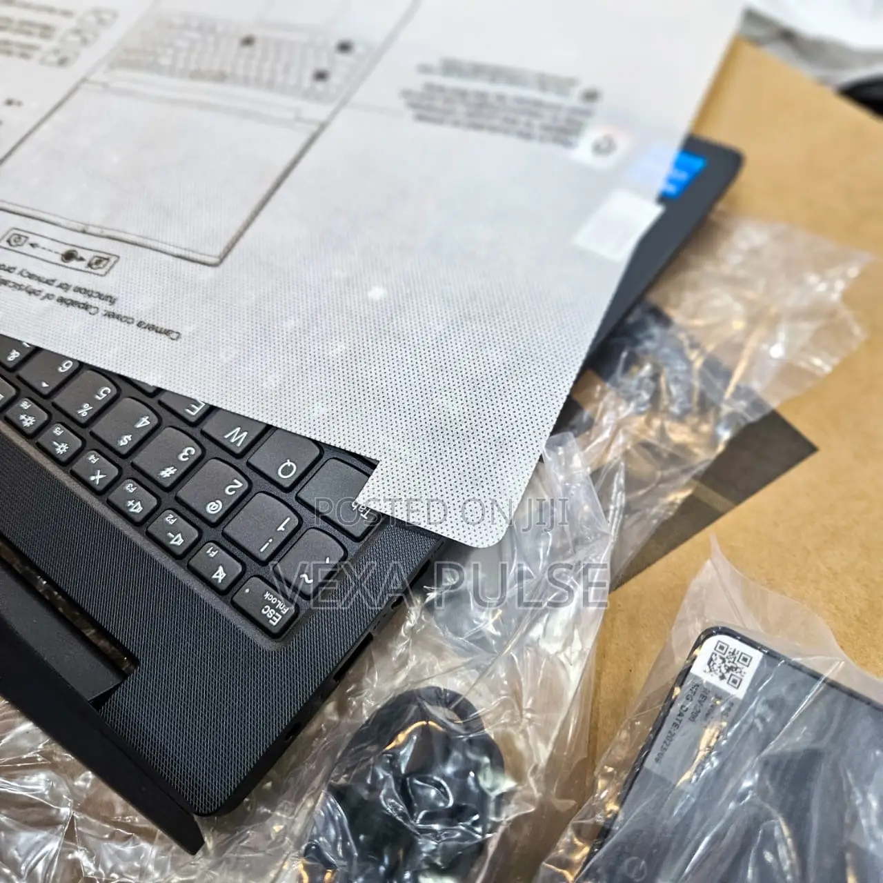 New Laptop Lenovo V15 16GB Intel Core i5 SSD 512GB