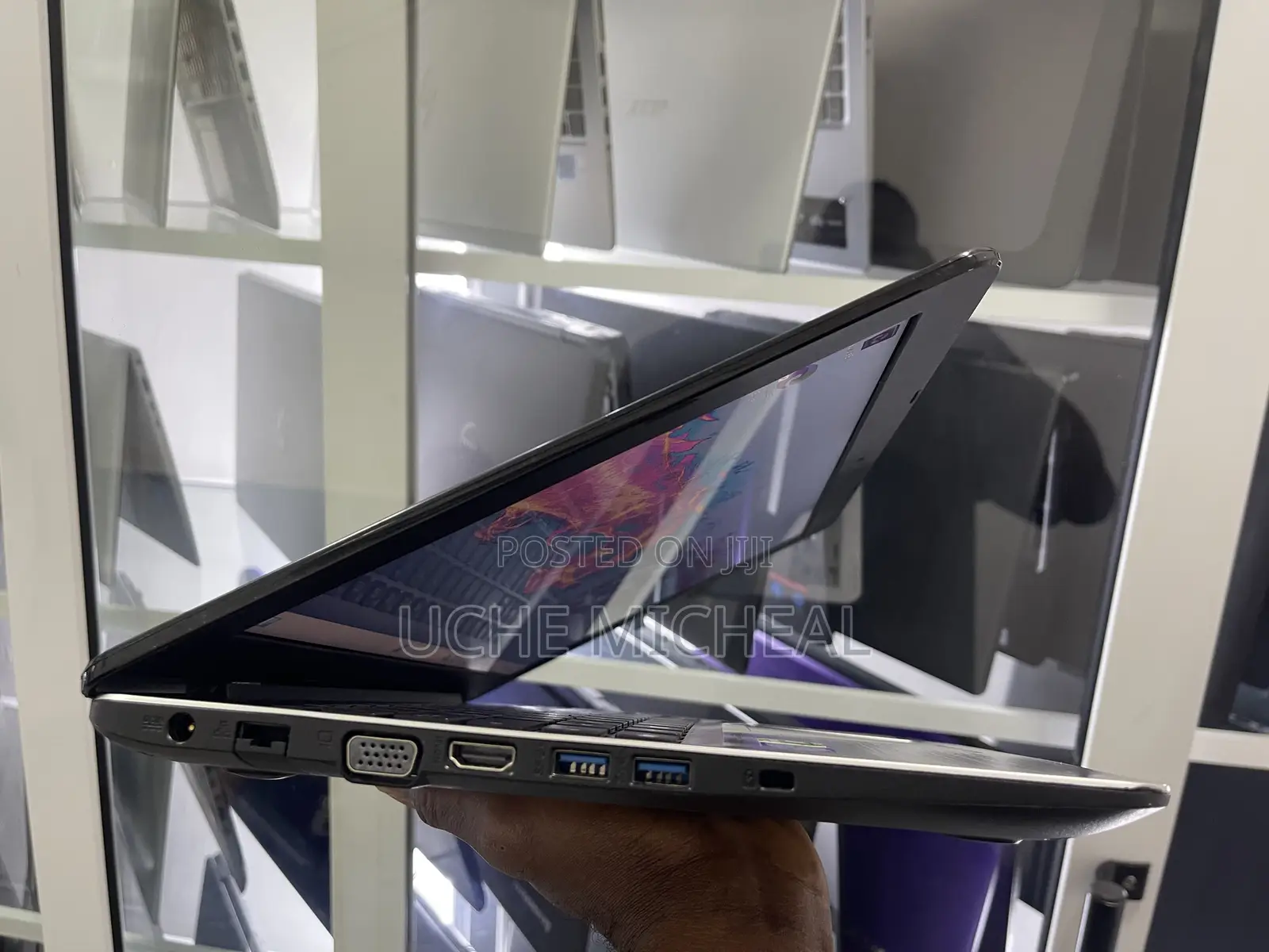 Laptop Asus X55U 8GB Intel Core i5 SSD 256GB