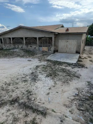 6bdrm House in Free Will Agency, Kumasi Metropolitan for sale