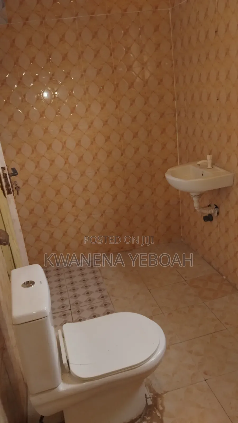 2bdrm Apartment in Ablekuma for rent