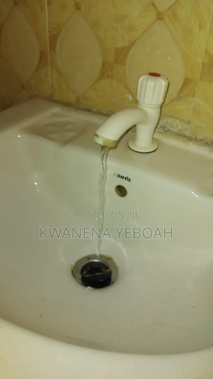 2bdrm Apartment in Ablekuma for rent