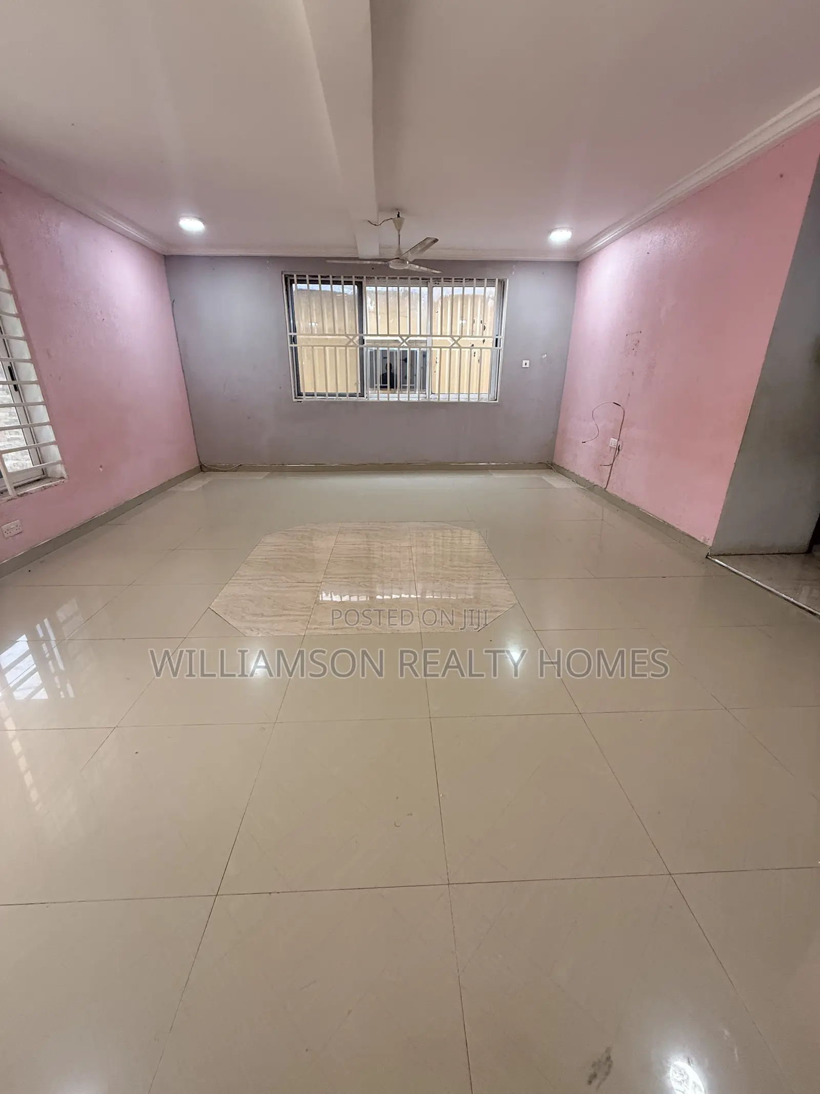 3bdrm House in Community 18 Area, Spintex for rent
