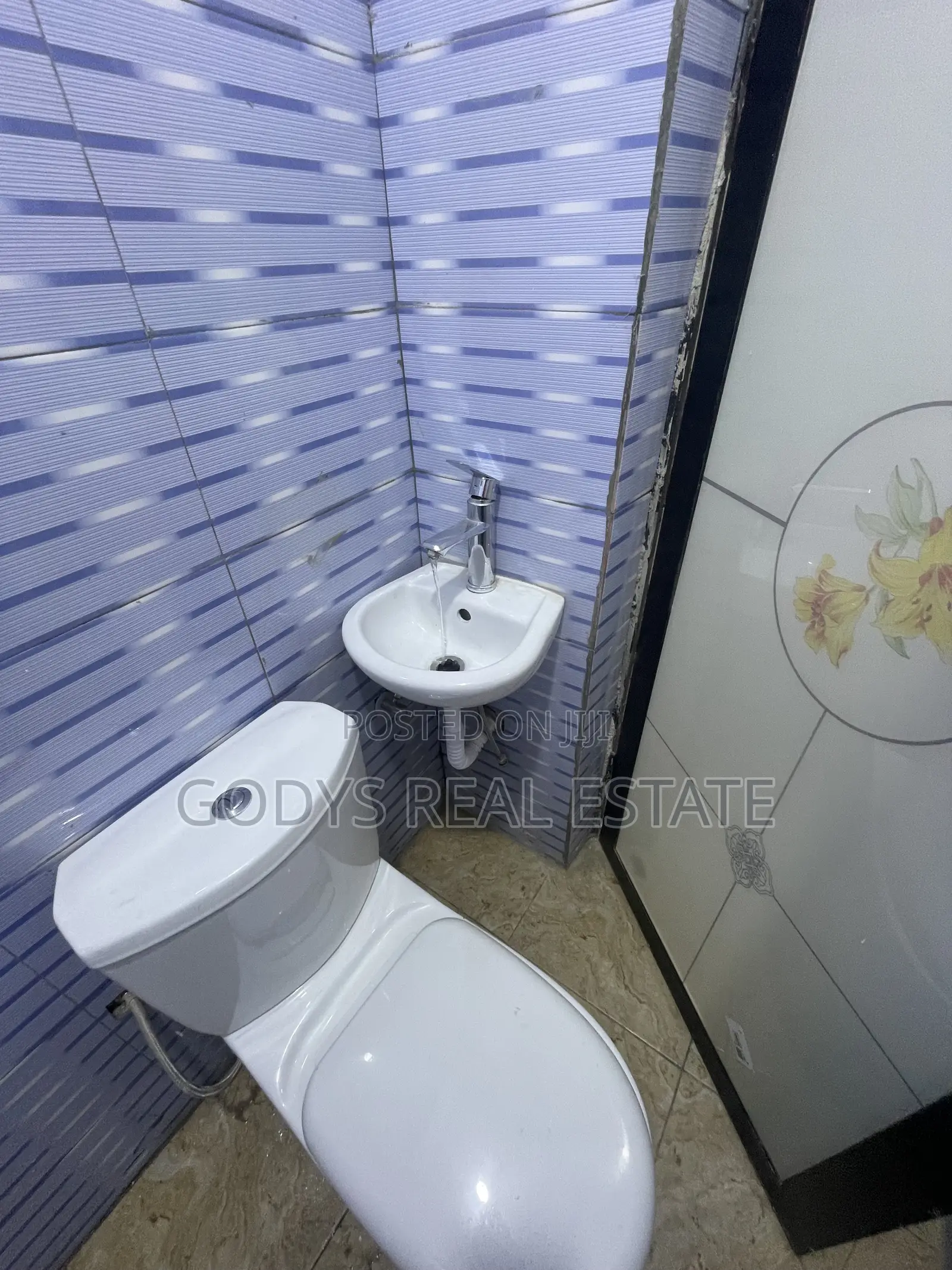1bdrm Apartment in Nurses, Kasoa for rent