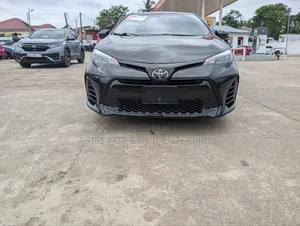 Toyota Corolla XSE (1.8L 4cyl 2A) 2018 Black