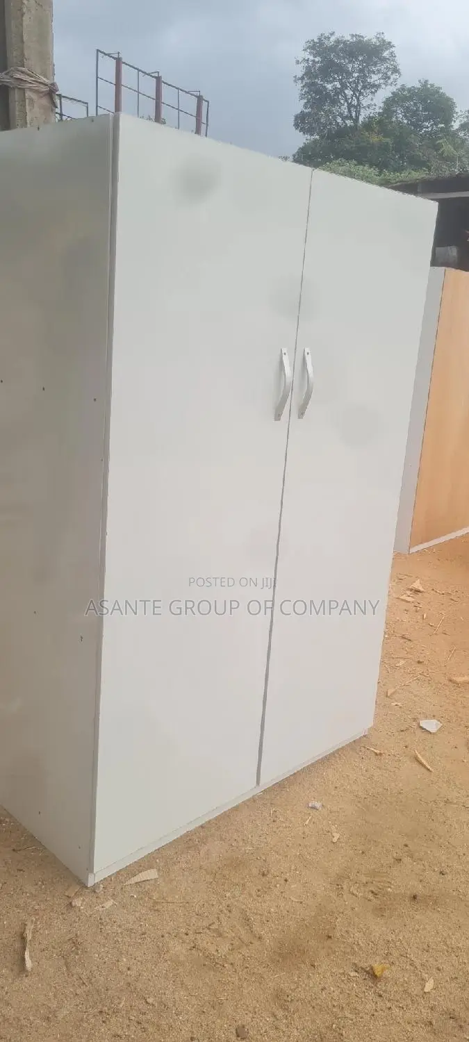 Quality and Affordable Modern Waldrobe