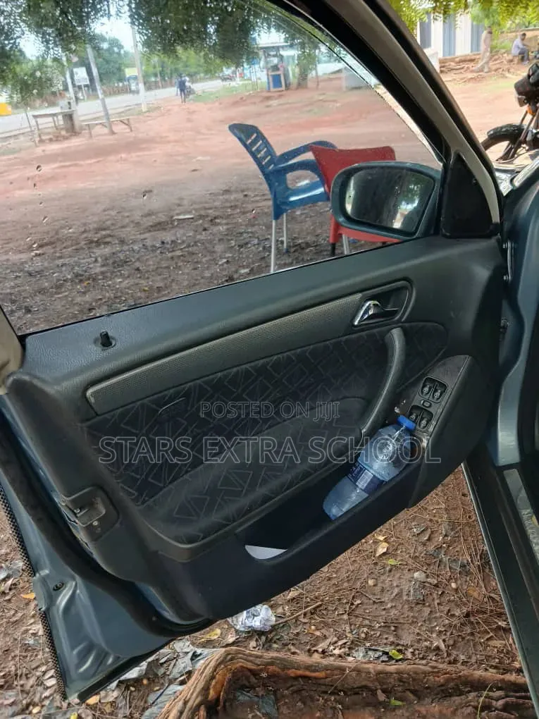 Mercedes-Benz C230 2002 Blue