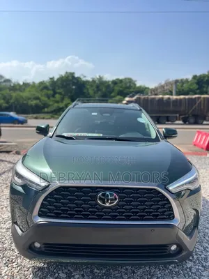Toyota Corolla Cross XLE 2025 Green