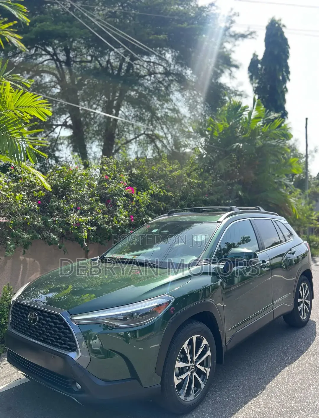 Toyota Corolla Cross XLE 2025 Green