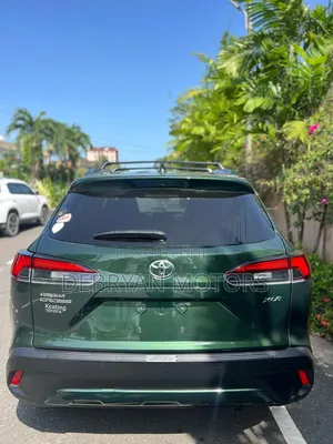 Toyota Corolla Cross XLE 2025 Green