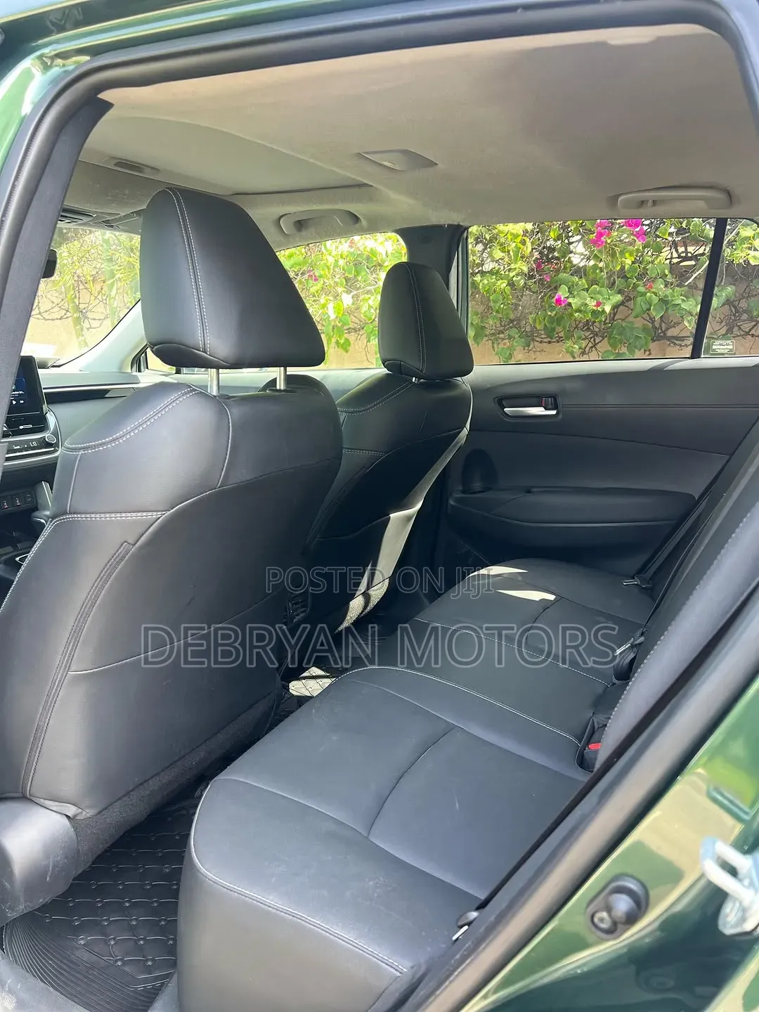 Toyota Corolla Cross XLE 2025 Green