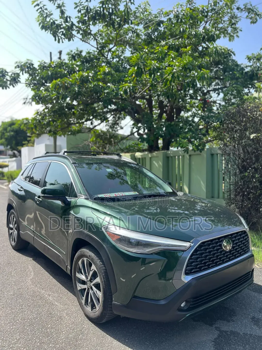 Toyota Corolla Cross XLE 2025 Green